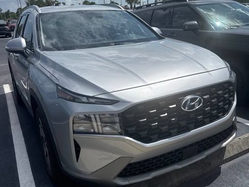 Used 2023 Hyundai Santa Fe SEL w/ Winter Weather Package FWD image 1