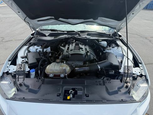Used 2020 Ford Mustang Premium RWD image 3