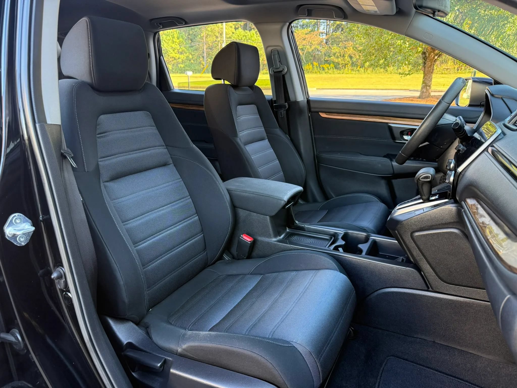 Used 2019 Honda CR-V EX image 28