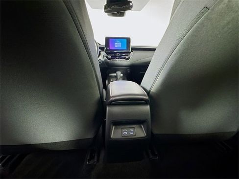 Used 2023 Toyota Corolla SE image 25