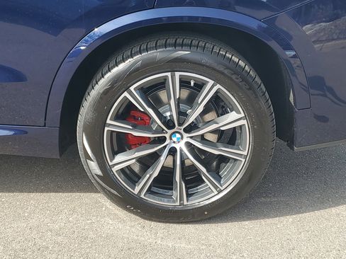 New 2026 BMW X5 xDrive40i w/ M Sport Package AWD/4WD image 29