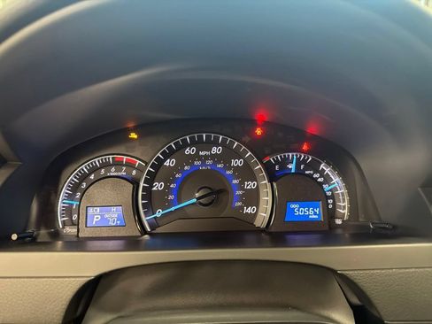 Used 2013 Toyota Camry XLE FWD image 21