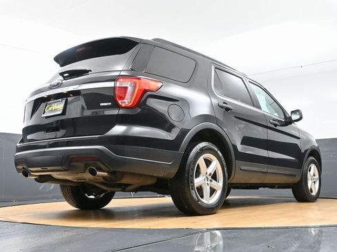 Used 2018 Ford Explorer Base w/ Class II Trailer Tow Package image 51