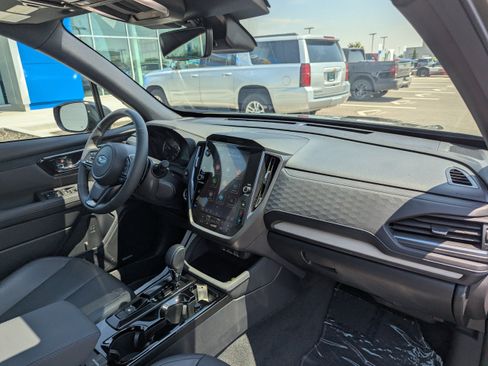 Used 2026 Subaru Forester Limited AWD/4WD image 40