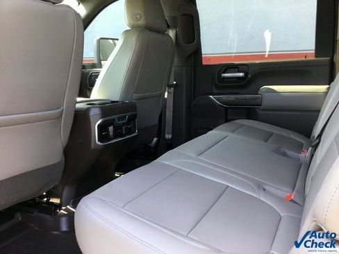 Used 2020 Chevrolet Silverado 3500 LTZ w/ LTZ Premium Package image 34