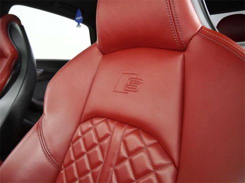 Used 2023 Audi S4 Premium Plus w/ Premium Plus Package image 18