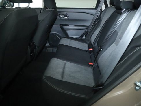 Used 2025 Nissan Rogue SV AWD/4WD image 14