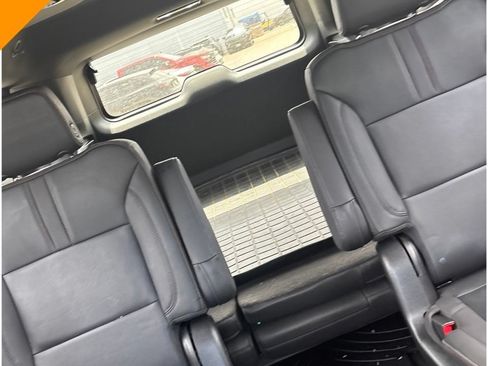 Used 2022 Chevrolet Tahoe RST w/ Luxury Package AWD/4WD image 15