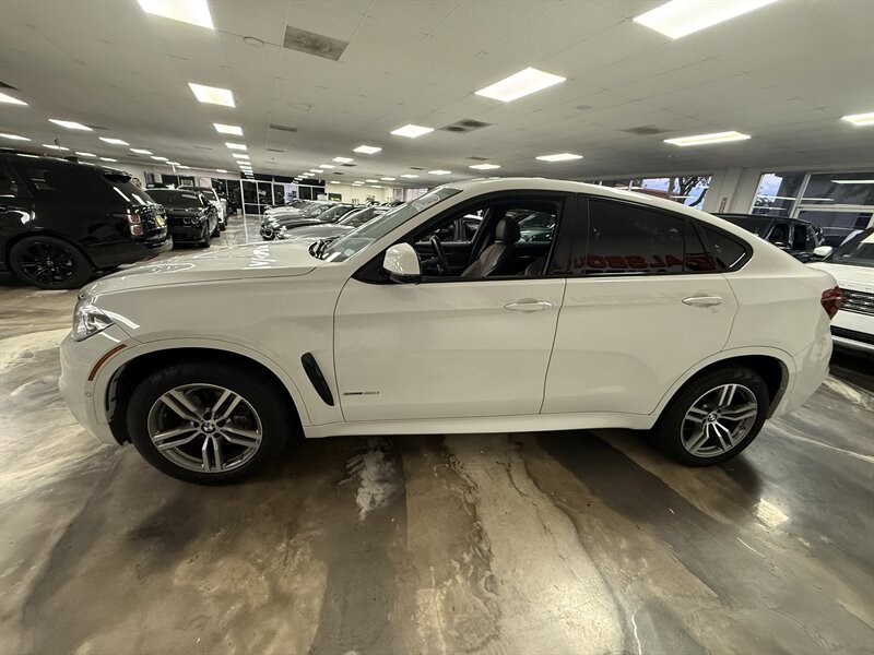 Used 2018 BMW X6 sDrive35i RWD image 4