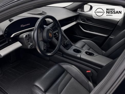 Used 2021 Porsche Taycan 4S AWD/4WD image 7