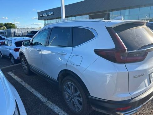 Used 2022 Honda CR-V Touring image 2