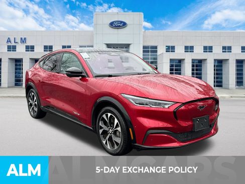 Used 2022 Ford Mustang Mach-E Premium image 3