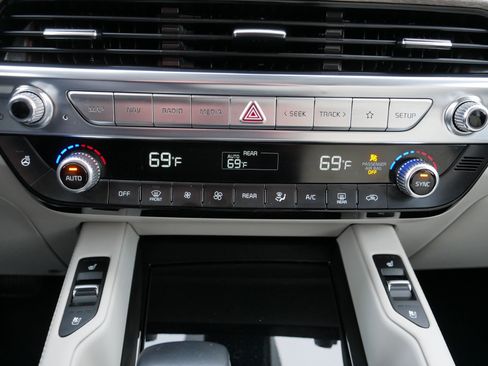 Certified 2021 Kia Telluride EX w/ Towing Package image 23