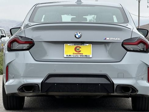 Used 2025 BMW M240i Coupe RWD image 4