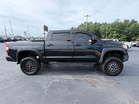 Used 2017 Toyota Tundra Limited AWD/4WD image 4