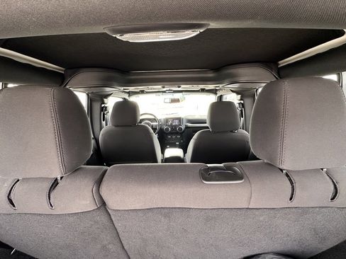 Used 2017 Jeep Wrangler Unlimited Sport w/ Quick Order Package 24S image 26