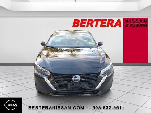 New 2025 Nissan Sentra SV w/ SV Premium Package image 3