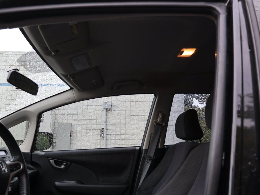 Used 2013 Honda Fit Sport image 10