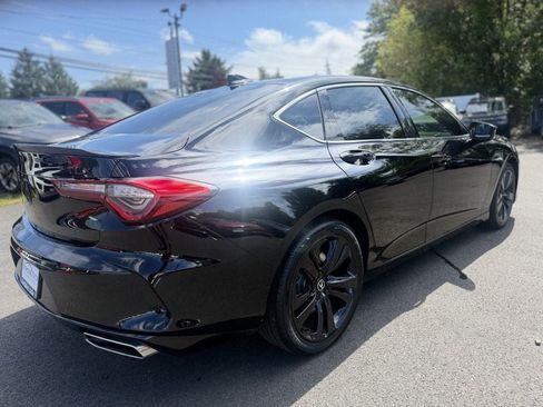 Used 2025 Acura TLX w/ Technology Package FWD image 3