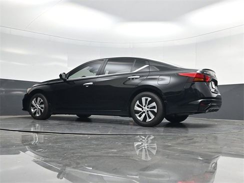 Used 2022 Nissan Altima 2.5 S w/ Driver Assist Package image 49