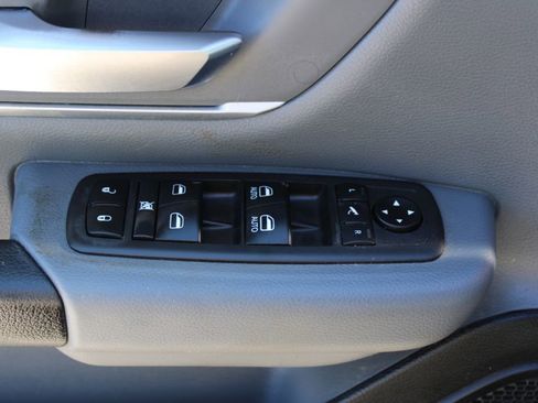 Used 2021 RAM 1500 Big Horn image 30