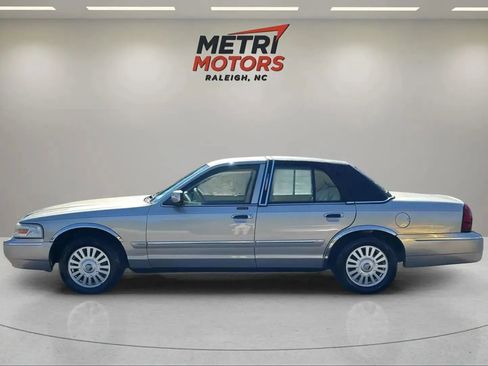 Used 2007 Mercury Grand Marquis LS image 7