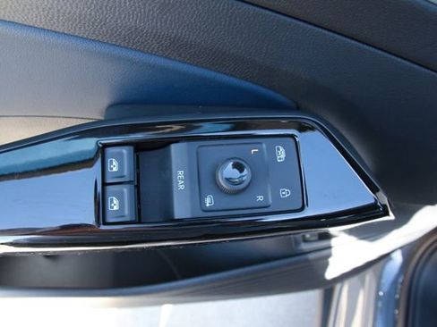 New 2025 Volkswagen ID.4 Pro S image 13