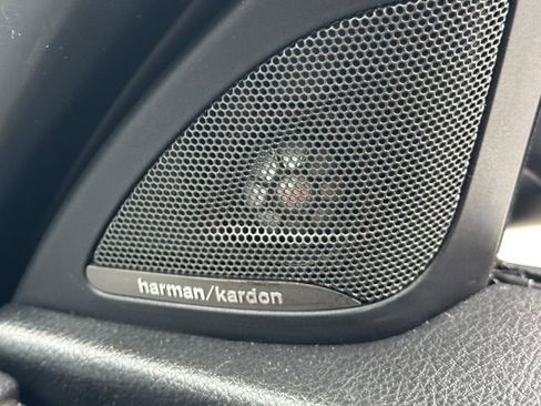 Used 2017 BMW 230i Convertible image 24