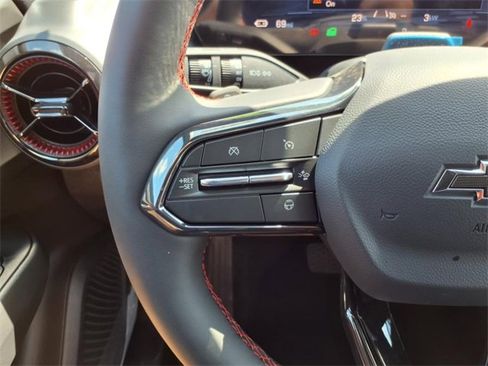 New 2025 Chevrolet Equinox EV RS image 15