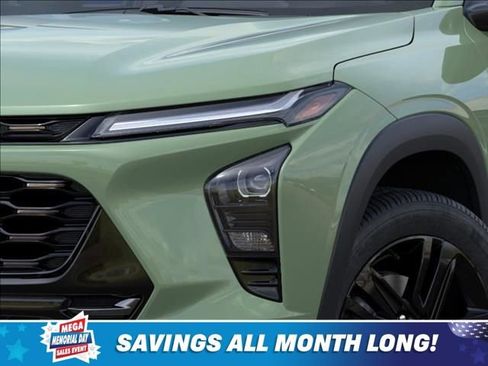 New 2026 Chevrolet Trax ACTIV w/ Sunroof Package FWD image 10