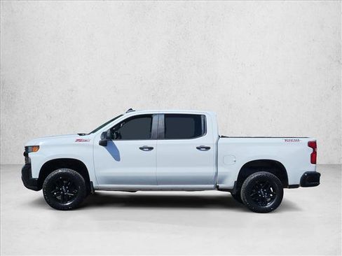 Certified 2021 Chevrolet Silverado 1500 Custom Trail Boss w/ LPO, Dark Essentials Package AWD/4WD image 5