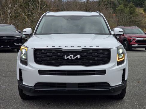 Used 2022 Kia Telluride EX w/ EX Premium Package image 17