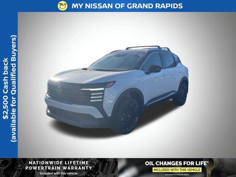 New 2026 Nissan Kicks SR AWD/4WD image 1