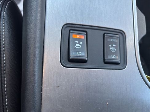 Used 2023 Nissan Murano SL w/ SL Moonroof Package image 14