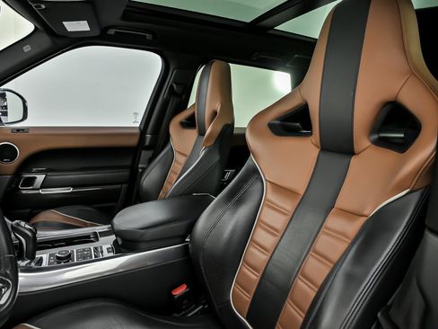 Used 2017 Land Rover Range Rover Sport SVR image 24