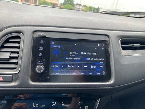 Used 2020 Honda HR-V EX image 12