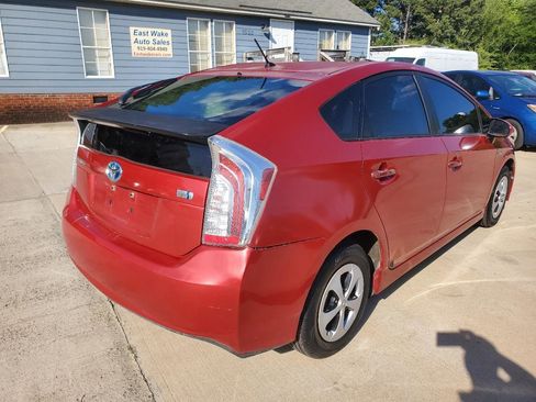 Used 2013 Toyota Prius Two image 9