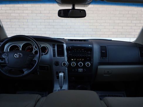 Used 2008 Toyota Sequoia Limited AWD/4WD image 32