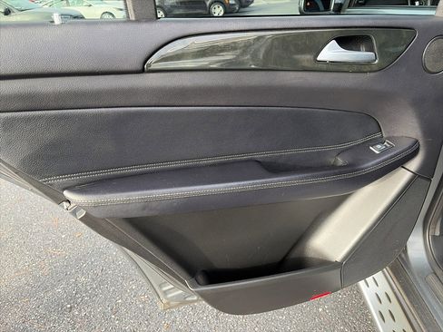 Used 2019 Mercedes-Benz GLS 450 4MATIC w/ Premium 1 Package image 36