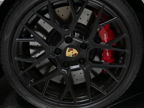 Used 2024 Porsche 911 Targa 4 GTS image 11