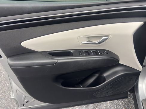 Used 2023 Hyundai Tucson SEL w/ Convenience Package image 14