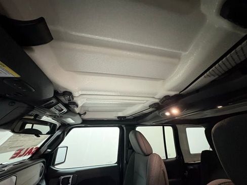 New 2026 Jeep Wrangler Unlimited Sport image 14