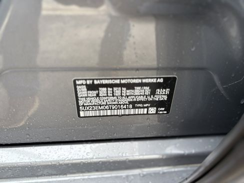 Used 2026 BMW X7 xDrive40i w/ M Sport Package image 28