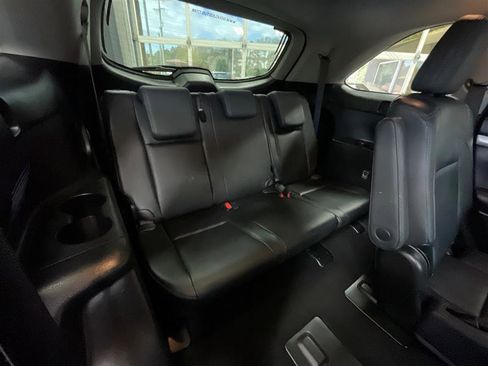 Used 2015 Toyota Highlander XLE image 26