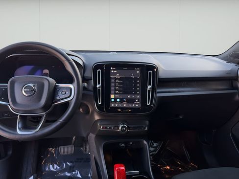 Used 2023 Volvo C40 P8 Recharge Ultimate w/ Protection Package Premier AWD/4WD image 17