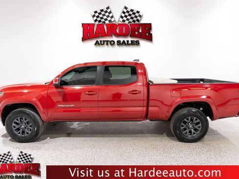 Used 2023 Toyota Tacoma SR5 w/ Technology Package RWD image 1