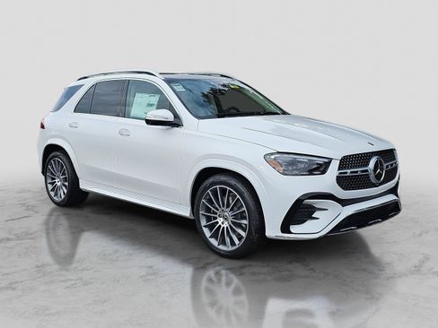 New 2026 Mercedes-Benz GLE 350 4MATIC image 3