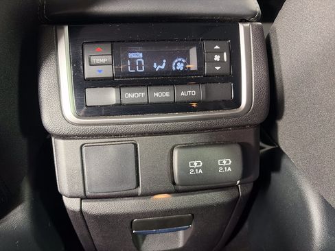 Used 2019 Subaru Ascent Premium w/ Popular Package #4 AWD/4WD image 19
