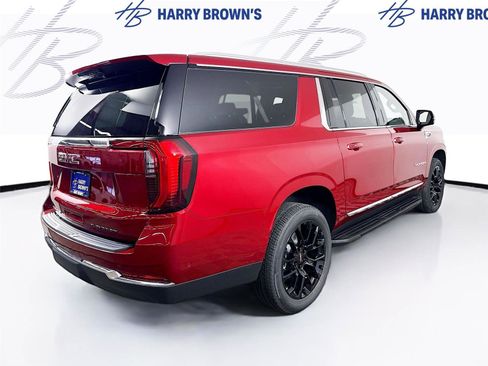 New 2026 GMC Yukon XL Elevation image 34