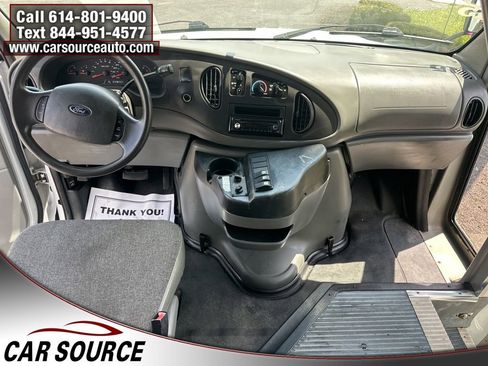 Used 2008 Ford E-350 and Econoline 350 Super Duty RWD image 13